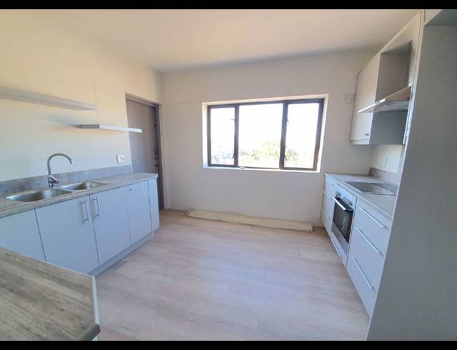 3 bed property to rent in CLAREMONT